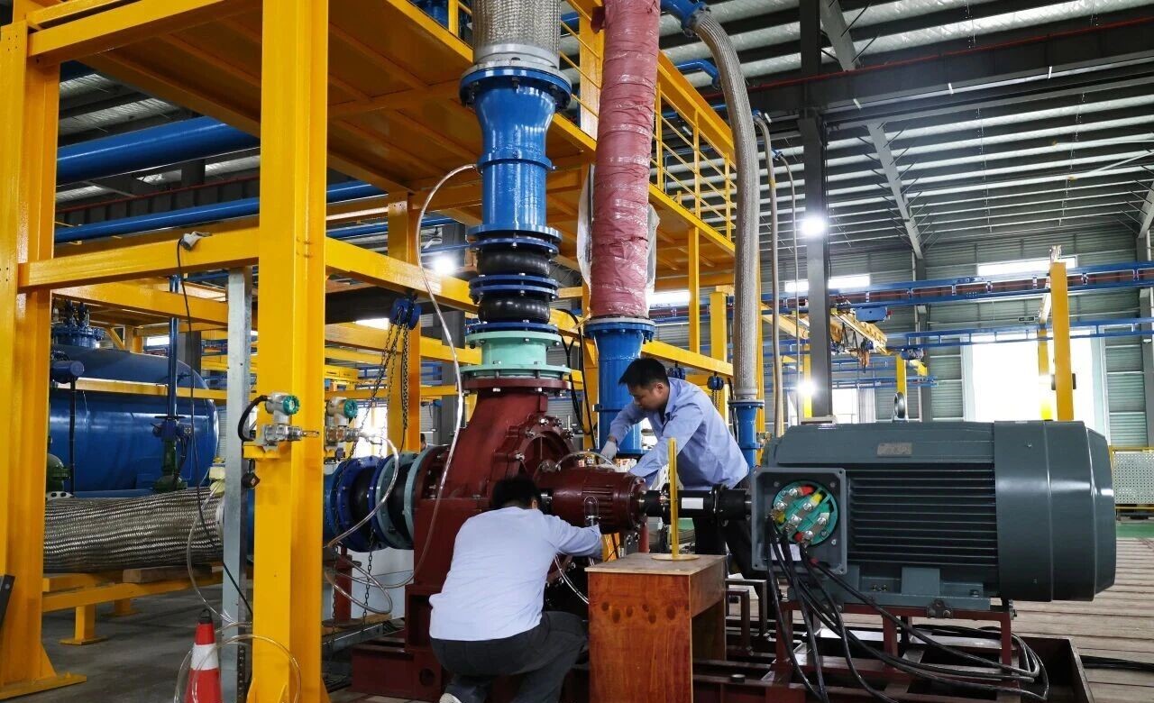 动力澎湃!卧龙泵阀大流量高扬程柴油机驱动化工泵硬核登场!(图3) 动力澎湃!卧龙泵阀大流量高扬程柴油机驱动化工泵硬核登场!(图3)